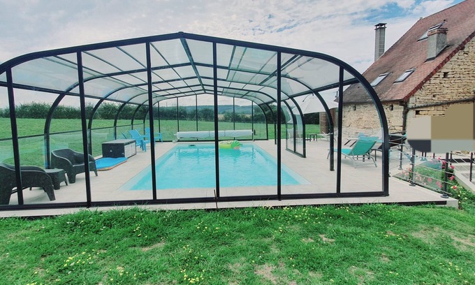 Bellenot-sous-Pouilly House | Gite du Moulin Commot, Self-catering group gite