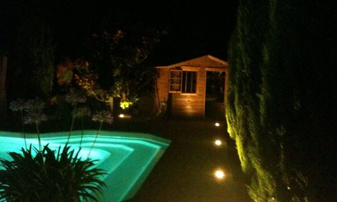 Alzonne House | Gîte du Pigeonnier with private heated swimming pool and air conditioning
