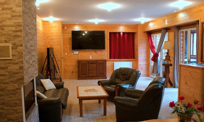 Troo House | Gite et spa familial de la grotte