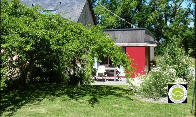 Cany-Barville House | Gîte for 4 to 5 people, ideal for families with children, horses welcome