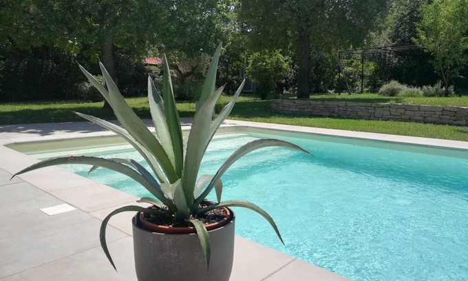 Saint-Paul-Trois-Chateaux House | Gîte Le Patio, jacuzzi, swimming pool, private garden 20mn from Grignan