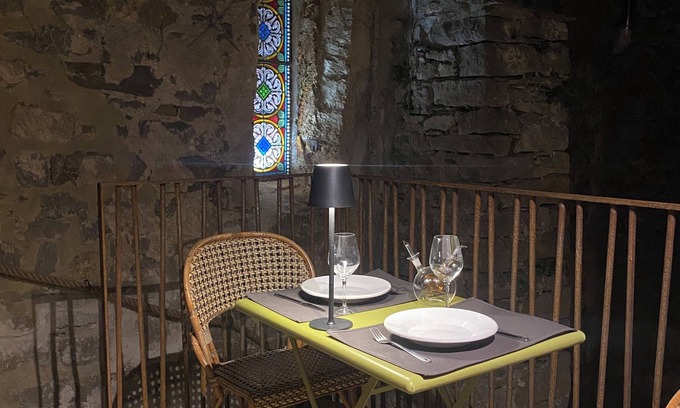 Mayronnes Apartment | Gite in the shadow of the church