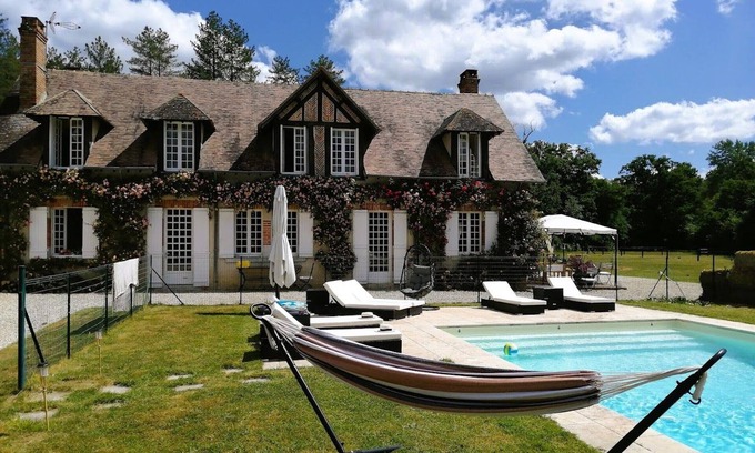 Isdes Cottage | Gite Isdes, 7 bedrooms, 14 persons