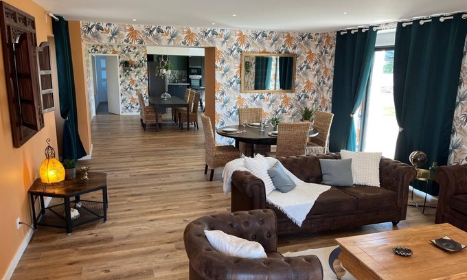 Geveze House | GITE" LA CHEVRE" 5 rooms for 6 to 14 people.