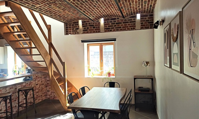 Phalempin House | Gîte "La Petite Cour" in the Heart of a Renovated Farm, Near the forest