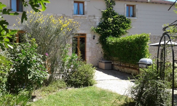 Ginestet Condo | Gîte le charpentier on the outskirts of Bergerac