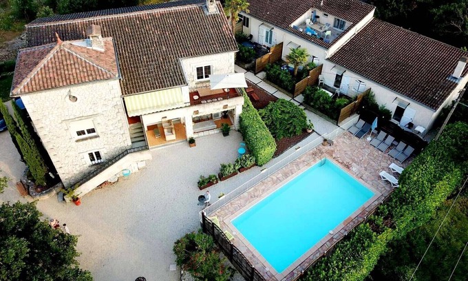 Salavas Cottage | GITE LES CHENES-MAS DU VIEUX CHENE- CALME
