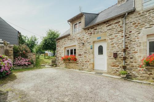 Matignon House | Gite Les Dauphins à Matignon