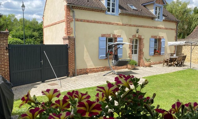 Thelloise House | Gite les Merlettes
