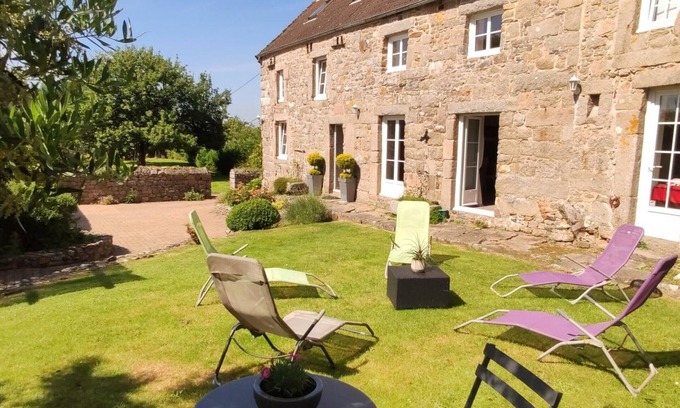 Les Pieux Cottage | Gite Les Pieux, 4 bedrooms, 8 persons
