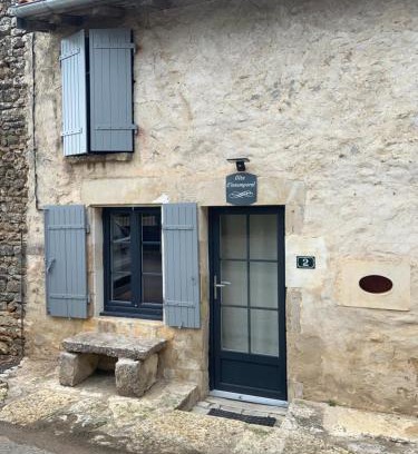 Saint-Gaudent House | GITE L’INTEMPOREL