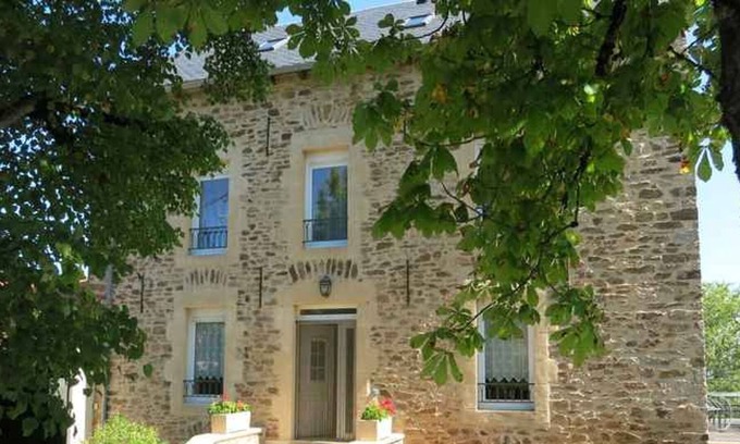 Moyrazes House | Gite Moyrazès, 3 bedrooms, 6 persons