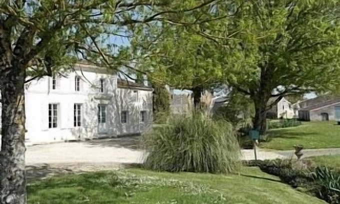 Migron Cottage | Gite near Matha & Cognac, Private Half Sunken Heated Pool, Enclosed Garden.