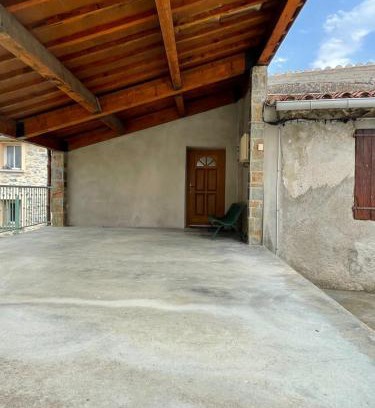 Pezilla-de-Conflent Apartment | GIte place République