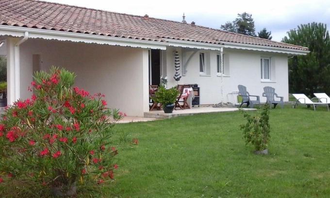 Prechacq-les-Bains House | Gite Préchacq-les-Bains, 2 bedrooms, 4 persons