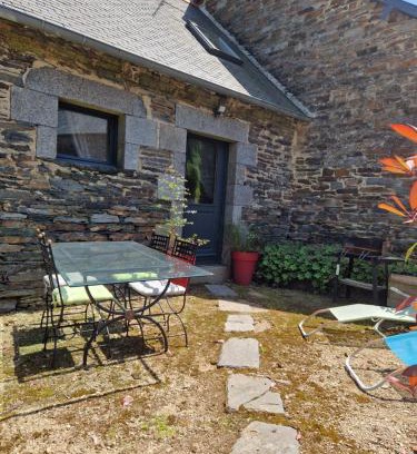 Laniscat Apartment | Gite rustique en Centre Bretagne