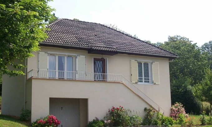 Saint-Cernin Cottage | Gite Saint-Cernin, 2 bedrooms, 4 persons