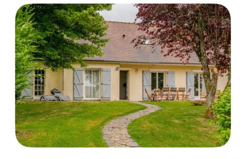 Thiron-Gardais Villa | GITE Thiron Gardais LA COUR aux PAUVRES