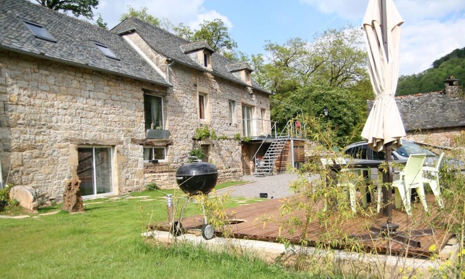 Muret-le-Chateau Cottage | Gite with heated pool
