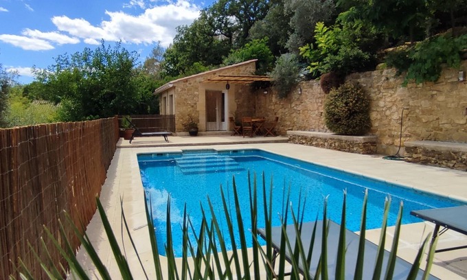 Goudargues House | Gite with panoramic view in the heart of nature