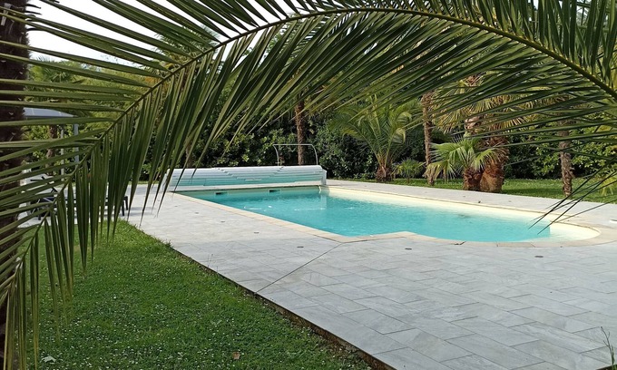 Cauneille House | Gîte with swimming pool pays basque - landes