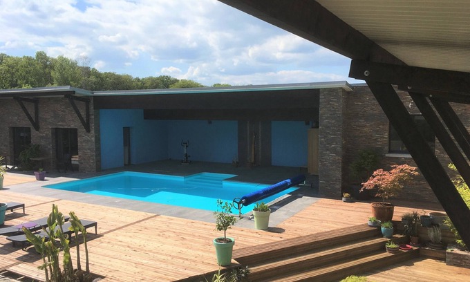 Dampierre Cottage | GÎTES 23M2 with terrace, heated pool, SPA and sauna