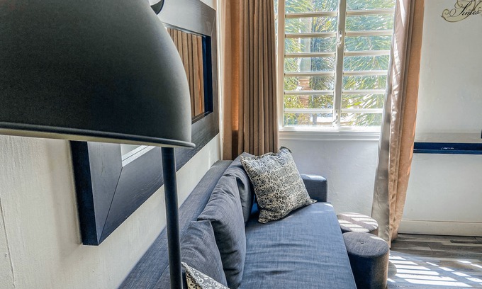 Ponce Centro Apartment | Gladiolas 1208 - This is all Puerto Rico