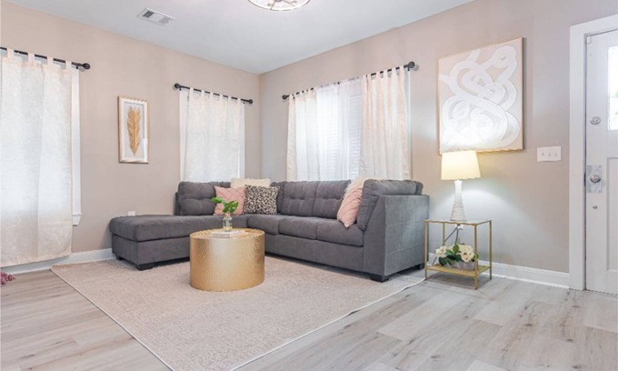 Bryan House | Glamorous Renovated Home in Historic Bryan