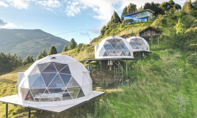 Pelileo Cabin | Glamping Dome #1: A Magical Romantic Escape in Baños Ecuador