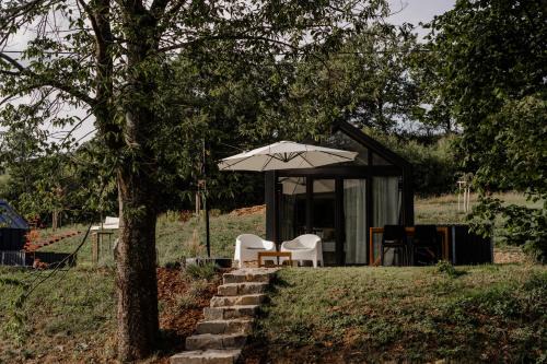 Hyskov Resort | Glamping Osada