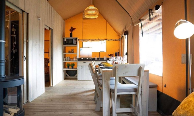 Lathum House | Glamping Tent by Lake De Rhederlaag