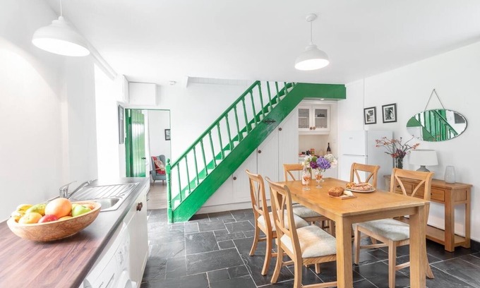 Killorglin House | Gleesons Farmhouse 2 bedroom house VRBO