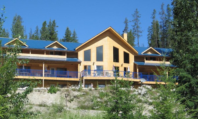 Golden Cabin | Glenogle Mountain Lodge and Spa