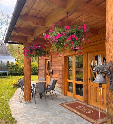 Bialy Dunajec Ski Chalet | GLICZAROWA OSADA, Chata 18 osób, Domek 8 osób NA WYŁĄCZNOŚĆ, 8 sypialni z łazienkami, spokój, przyroda, wyjątkowe miejsce