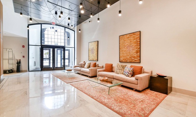 Chinatown Apartment | Global Luxury Suites Downtown Boston