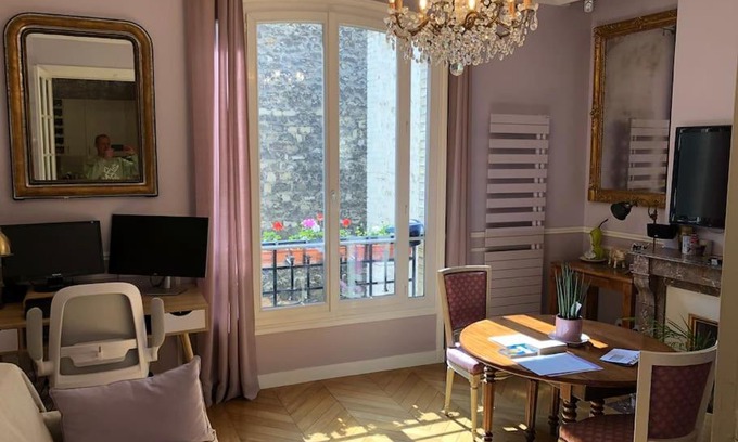 Jardin des plantes Apartment | Gobelins