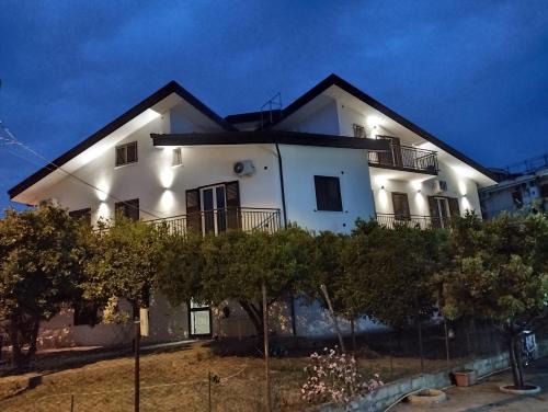 Roseto Capo Spulico Apartment | Goccia di Mare