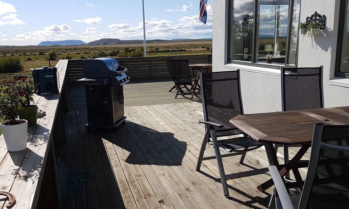 Kjarnholt House | Golden Circle , Sóltún Country home with great view