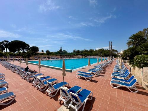Ragusa Resort | Golden Hour Apartment in Athena Resort