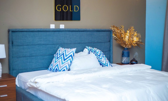 Aburi House | Golden memories await you on the Peduase Mountains