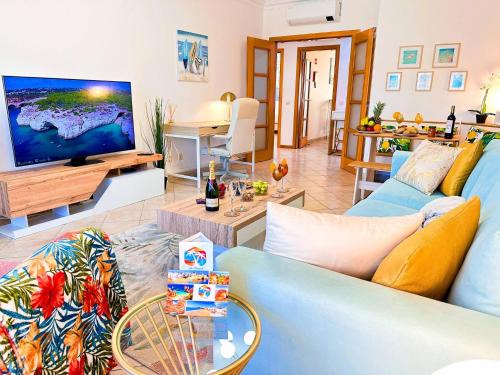 Albufeira Apartment | Golden Palm Condo by BeCherish