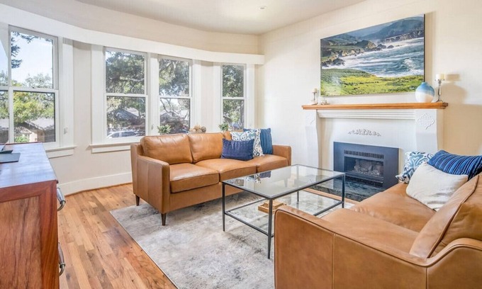 Golden Rectangle House | Golden Rectangle Retreat | Carmel-by-the-Sea