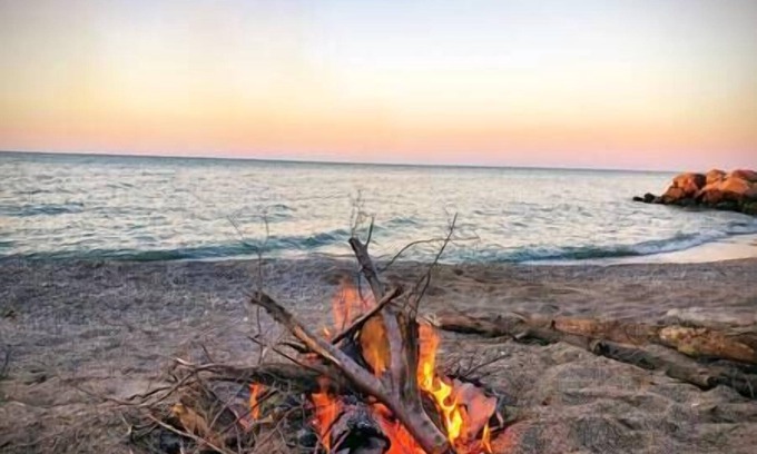 Oak Harbor House | Golf Cart- Lake Erie Water Front Beach House
