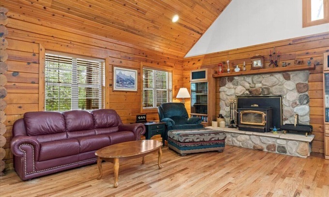Garden Valley House | Golf Resort Log Home at Terrace Lakes Resort