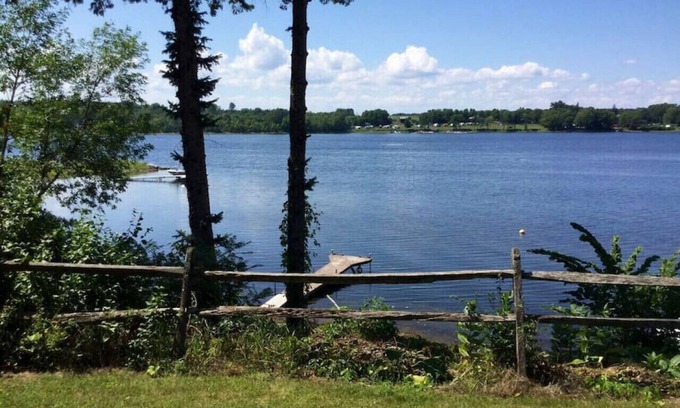 South Hero Cottage | Gone Fishing! Is Pet Friendly!