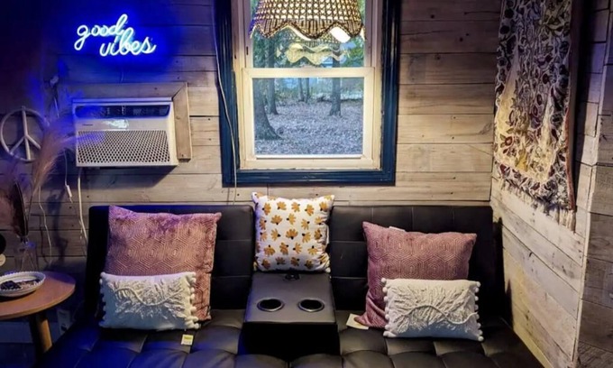 Humboldt Cabin | Good Vibes Cabin