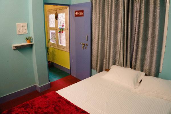 Varanasi Hotel | Good Vibes Hostel