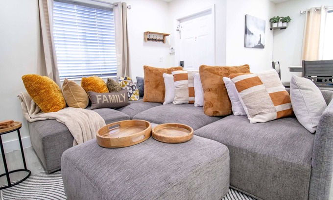 Cutler Bay House | Good Vibes Oasis, 2 Story Townhome in Cutler Bay