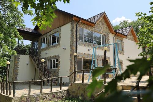 Qechresh Villa | GoodMood Hotel & Restoran