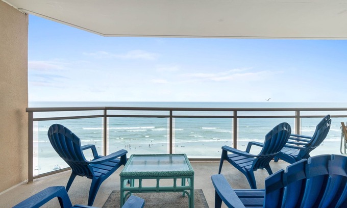 Crescent Beach Condo | Gorgeous Bahama Sands 3BR/3BA Oceanfront Corner-Ocean Drive Adjacent